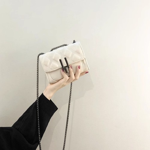 小包包女高级感小众新款时尚菱格链条包单肩斜挎包迷你小方包