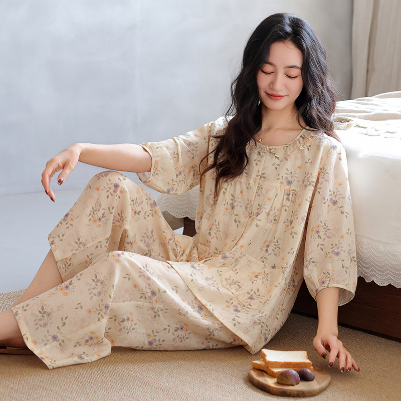 Lyocell Tencel Cool Sleepwear for Women, Summer Three-Quarter Sleeves, Nine-Quarter Pants, Elegant Cardigan, High-End Loungewear That Can Be Worn Outside Lyocell Tencel Cool Sleepwear for Women, Summer Three-Quarter Sleeves, Nine-Quarter Pants, Elegant Cardigan, High-End Loungewear That Can Be Worn Outside