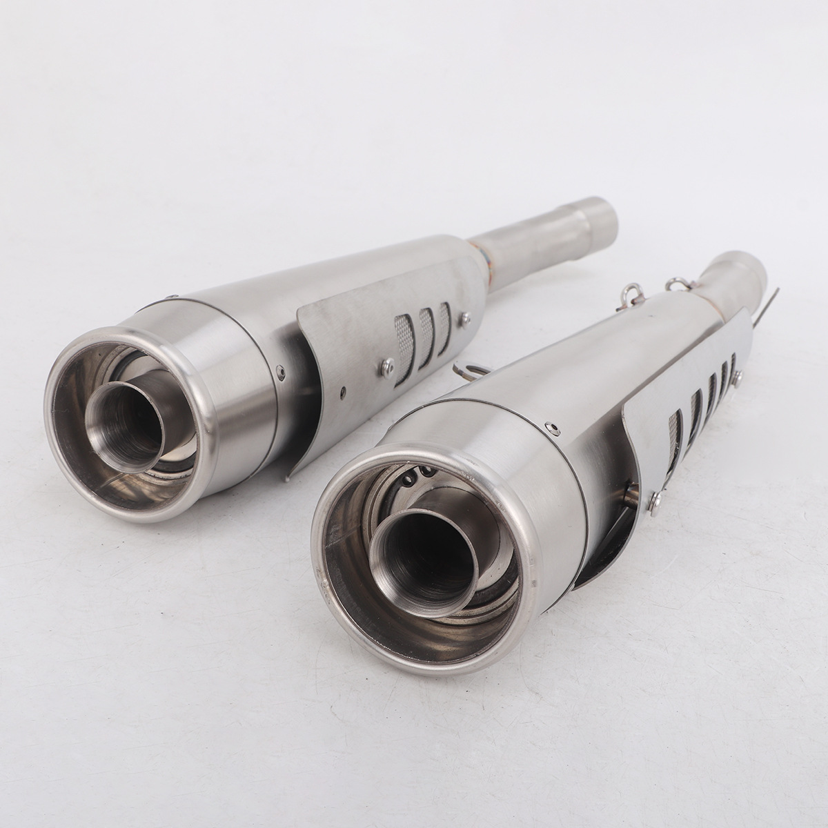 Suitable for Triumph Scrambler 900 motorcycle exhaust pipe modification, front and rear sections