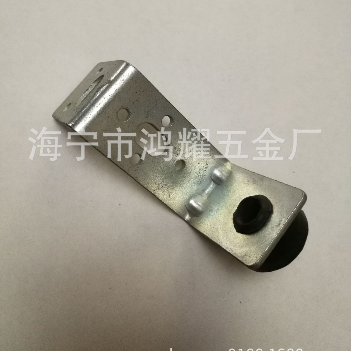 长期供应法兰角码 Z型角码 镀锌角码 风管配件 法兰条固定件