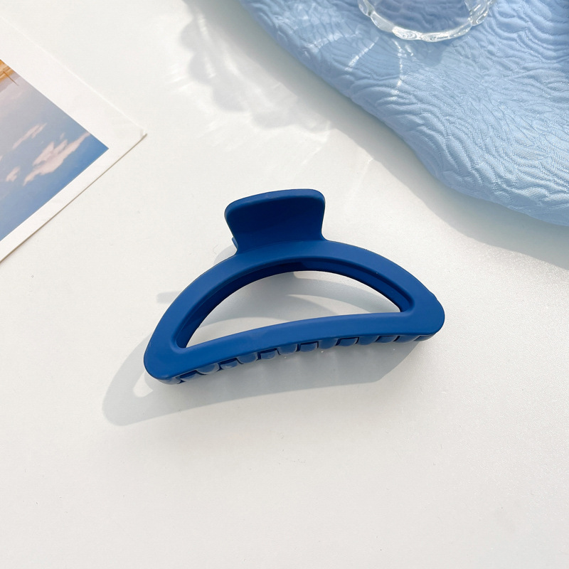 Cabeza pequeño tamaño clip de pelo temperamento tiburón clip tocado Klein Blue Ball Head clip hembra Otoño e Invierno accesorios para el cabello