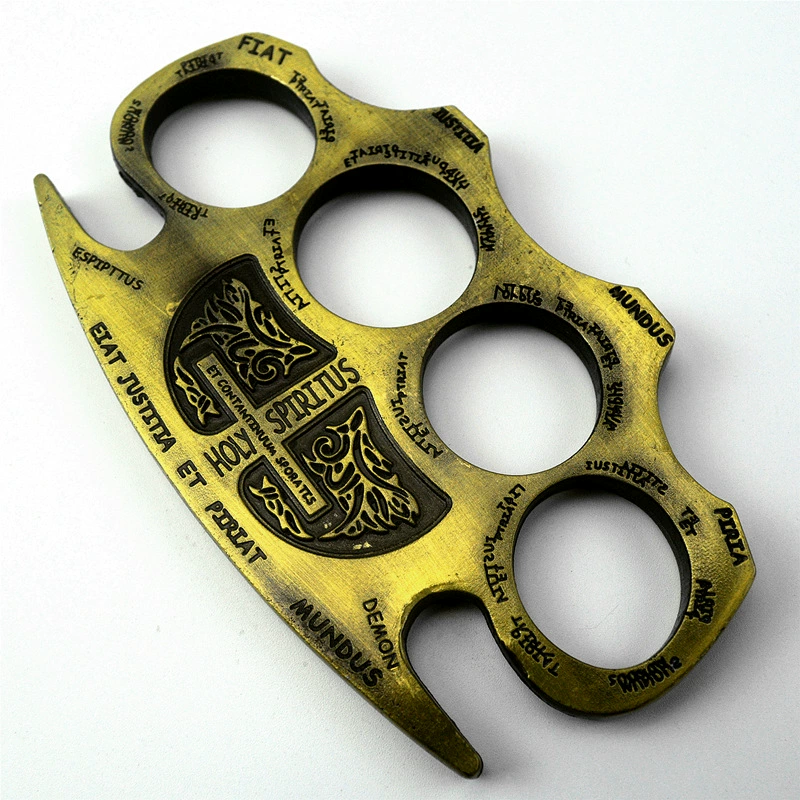 Защита Гвоздь Brass Knuckle (Константин) — утолщенная пластина самозащиты, увеличенные отверстия под пальцы