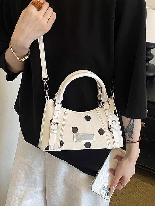 Bolsos de mano de ondas dulces y frescos para mujeres 2026, bolsos cuadrados pequeños de moda, bolsos de hombro de moda para mujeres
