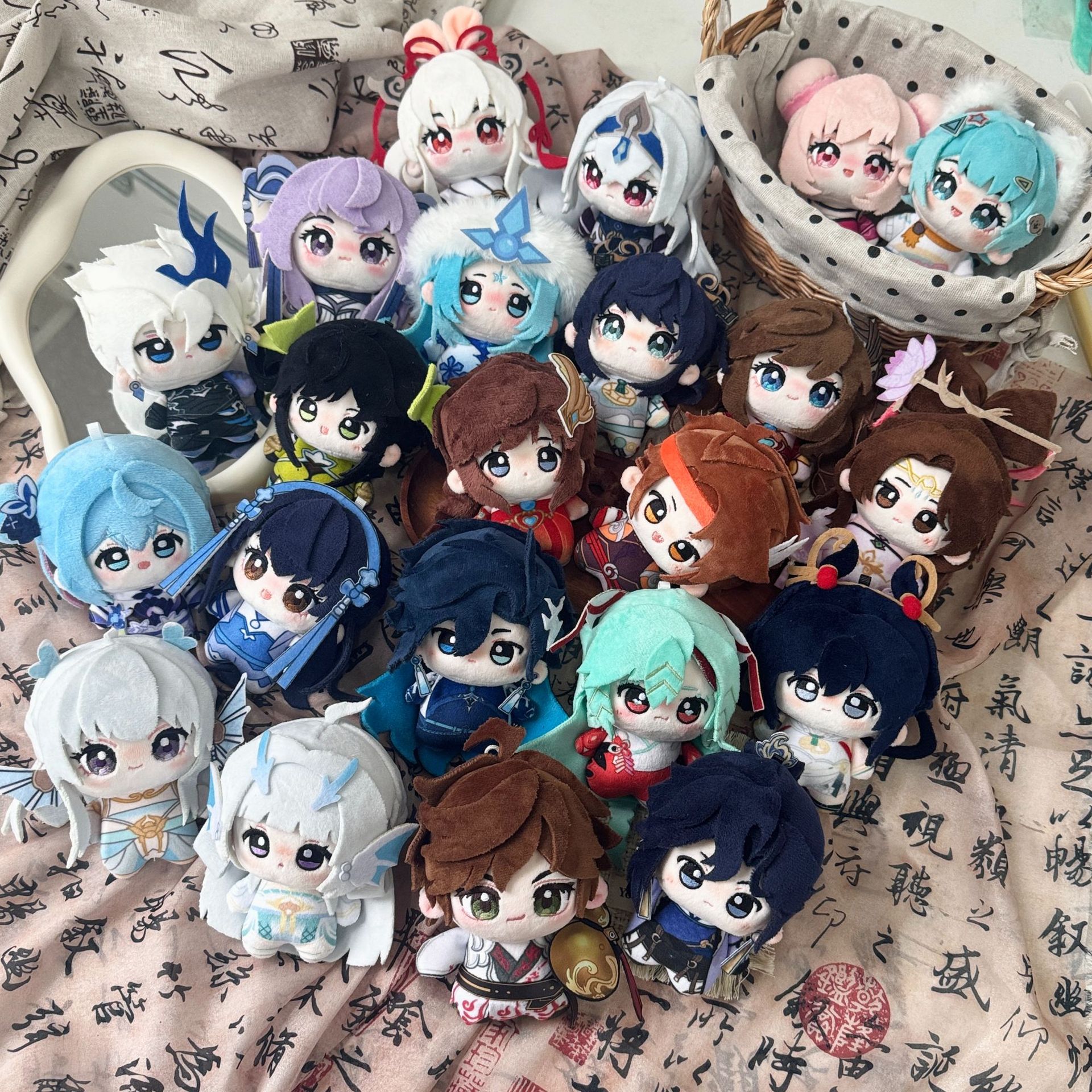 Honor of Kings fan-made cotton dolls 10cm - Xiaoqiao, Wang Zhaojun, Sun Quan, Sun Cey, Gongsun Li, Nunu