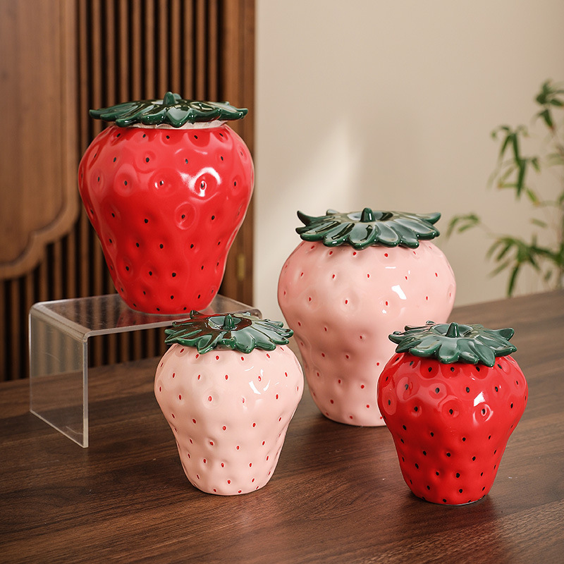 Strawberry Tea Jar Creative Ceramic Household Sealed Ornaments Fruit Storage Jar Wedding Candy Black Tea Pu'er Sealed Strawberry Tea Jar Creative Ceramic Household Sealed Ornaments Fruit Storage Jar Wedding Candy Black Tea Pu'er Sealed