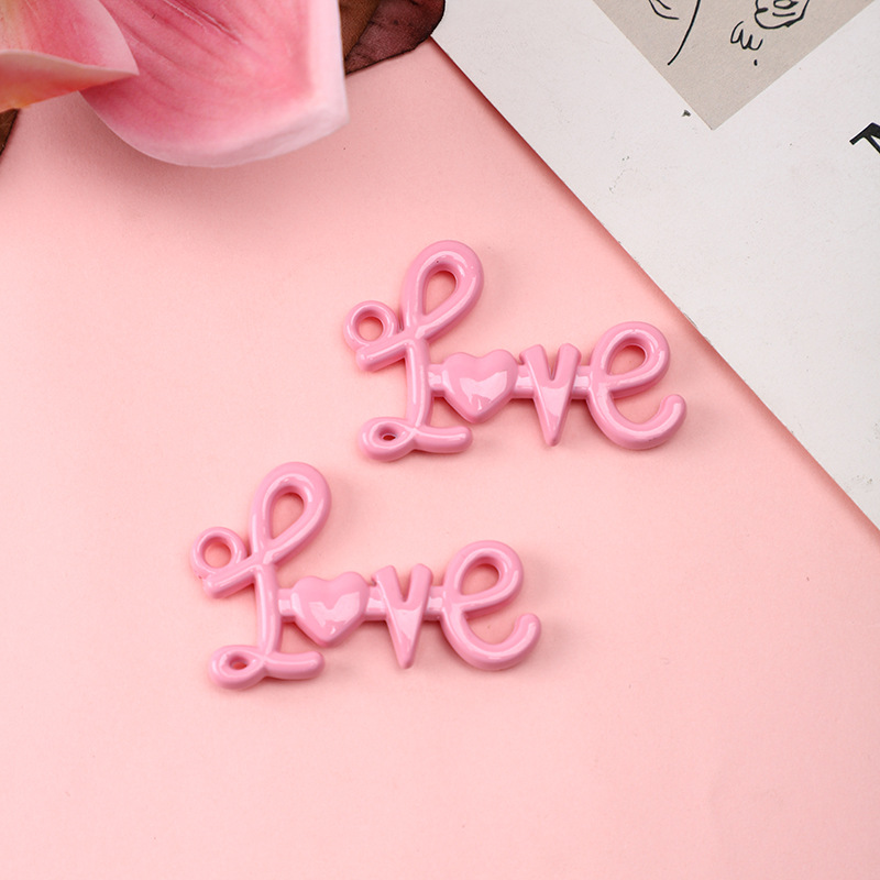 32 * 50mm personalidad acrílica pintura horneada agujero colgante LOVE DIY cuentas manuales cuentas colgantes de llaveras joyas