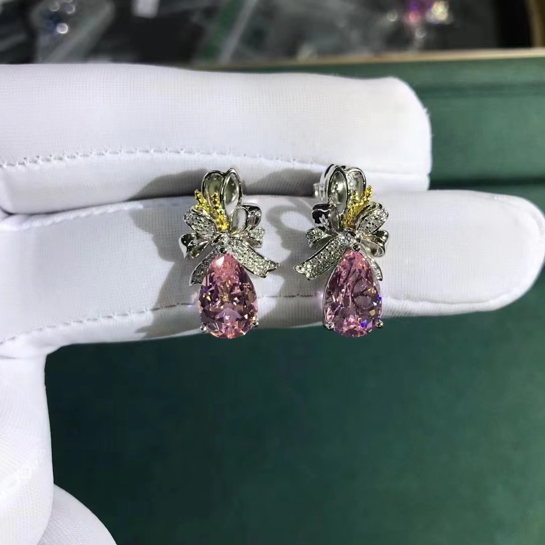 Caída en forma de corte artificial Morgan Rosa pendientes S925 plateado platino grueso con incrustaciones de piedra artificial de Morgan
