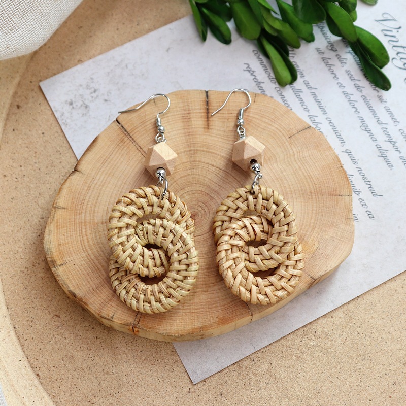 1 Pair Fashion Geometric Alloy Natural Rattan Wood Handmade Women's Drop Earrings display picture 7