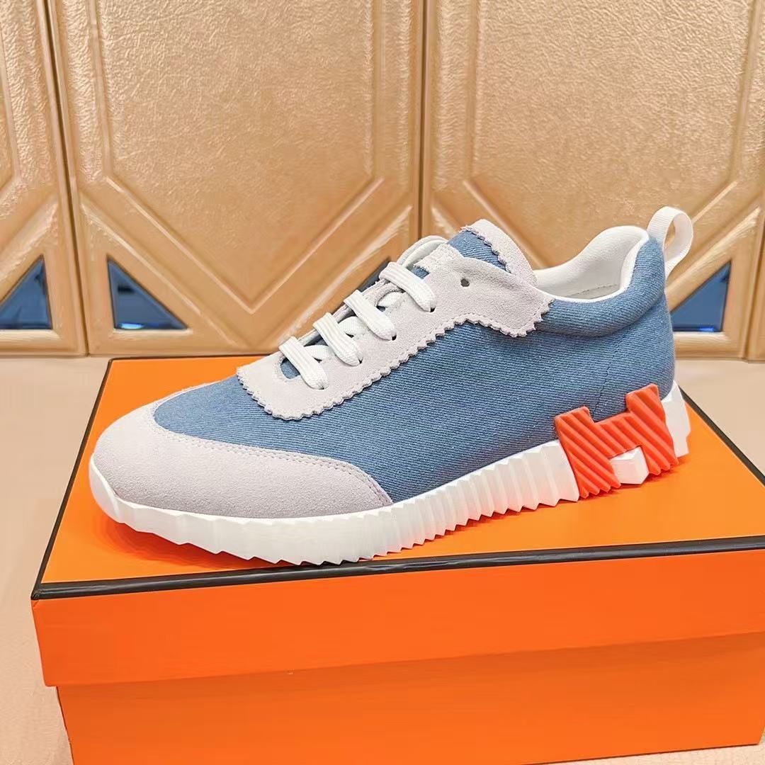 하늘색 캔버스