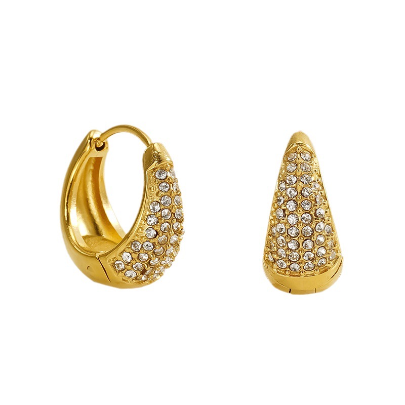 Nuevo crossover europeo y americano gypsophila hebilla de oreja de acero inoxidable moda semi-ovalada con diamantes pequeños aretes de acero de titanio fragantes mujeres