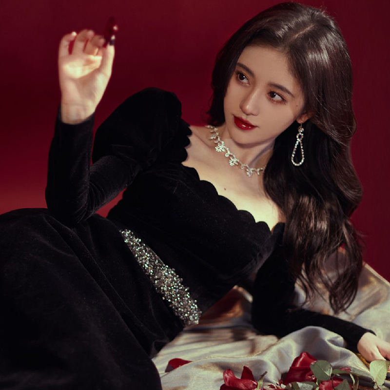 O1CN01zg61jD2AXbTbF3c2X_!!1602