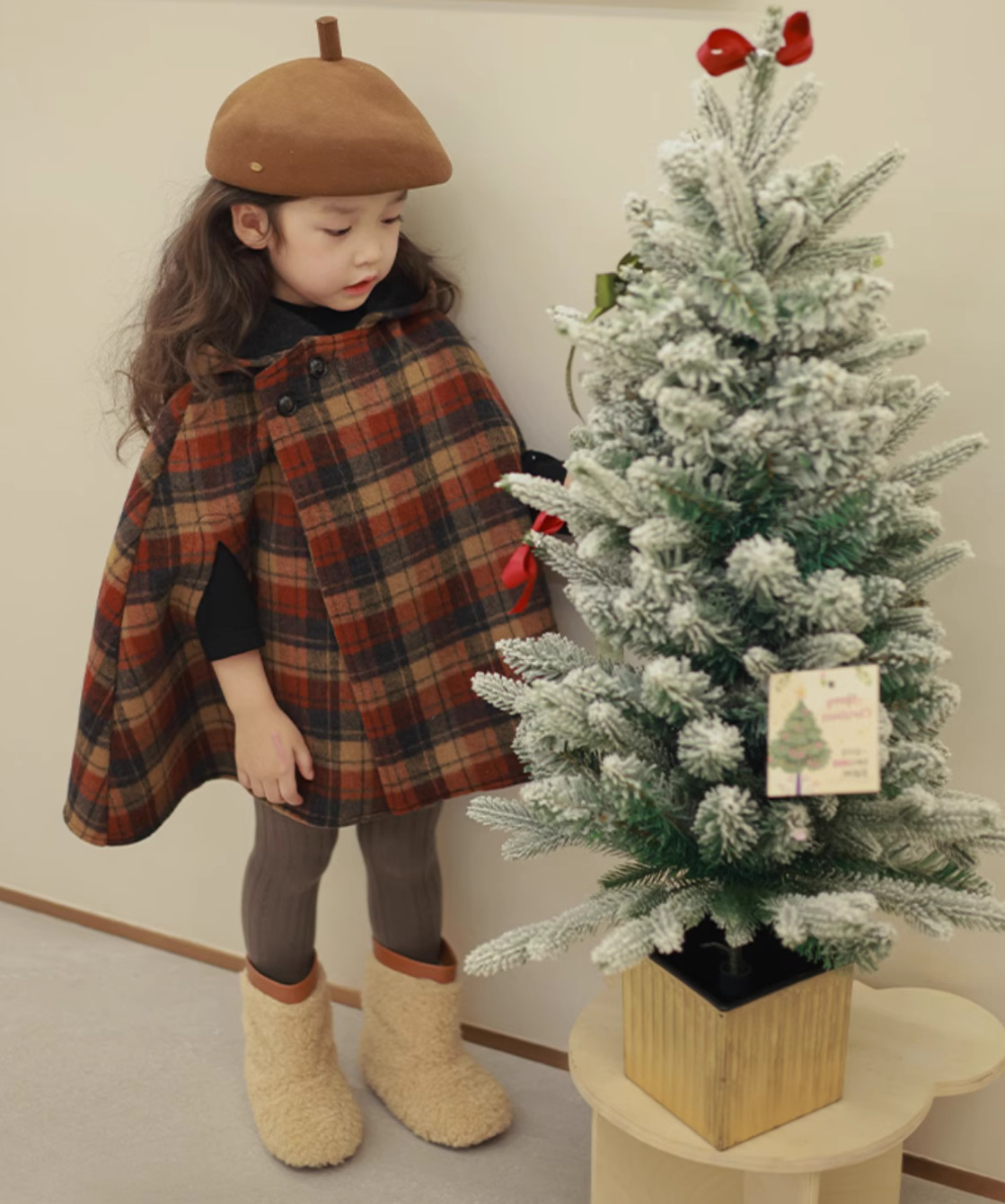 Kinderkleidung Mädchen Herbst und Winter neue Kinder spitzer Hut karierter Baumwollclip dicker Wollmantelumhang_voghion.com