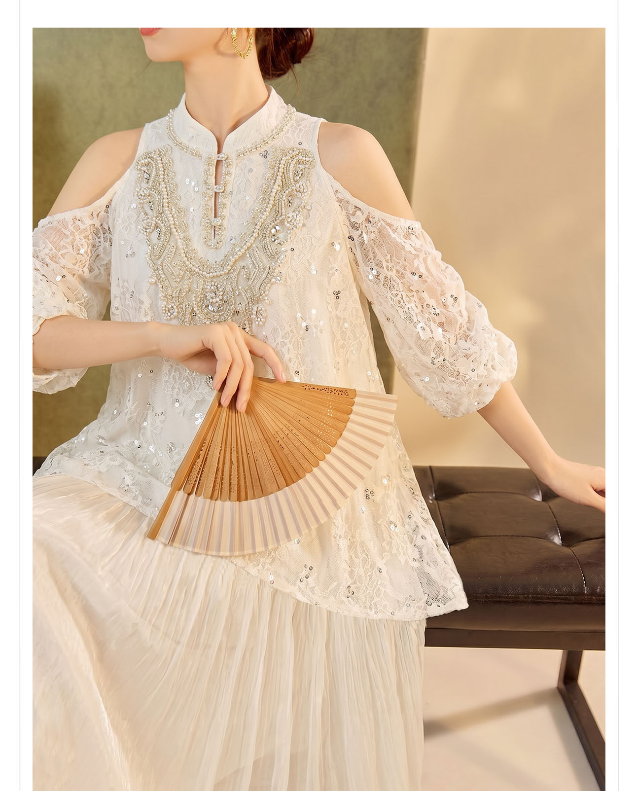 Đầm maxi tay bong bóng mở rộng vai — Tuyết Xanh, Aurora trắng chi tiết 2