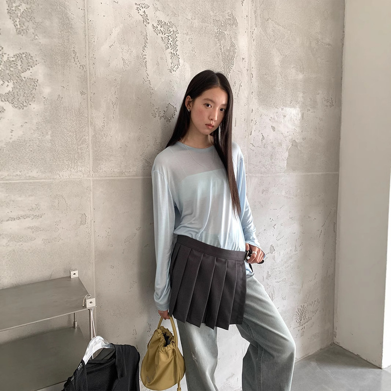 Love and Nancy Thirteen Lines Minimalist Summer Round Neck Mask-Like Water-Glossy Cool Tencel Sunscreen Long Sleeve T-Shirt for Women 22003 Love and Nancy Thirteen Lines Minimalist Summer Round Neck Mask-Like Water-Glossy Cool Tencel Sunscreen Long Sleeve T-Shirt for Women 22003