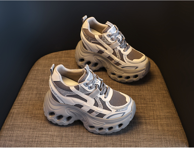 Giày sneaker nữ đế dày phong cách bố bỉm lỗ thoáng khí, tăng chiều cao 12 cm — màu nâu chi tiết 5
