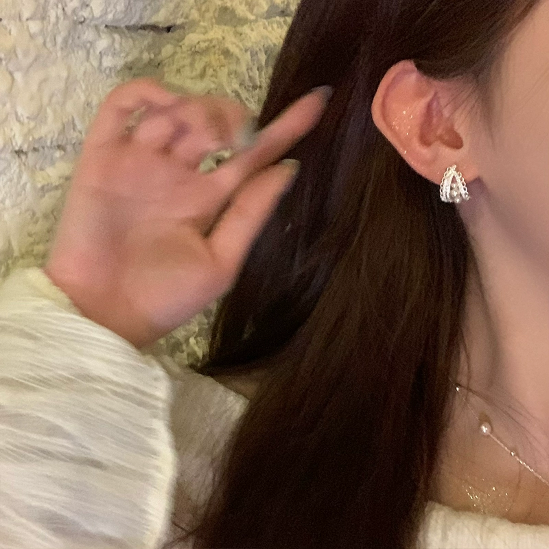 Серьги из жемчуга, клипсы для ушей, французский стиль, стиль лёгкой роскоши, качественный стиль, яркий запоминающийся стиль