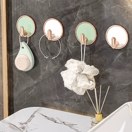 收纳盒;衣钩/挂钩;化妆品收纳盒