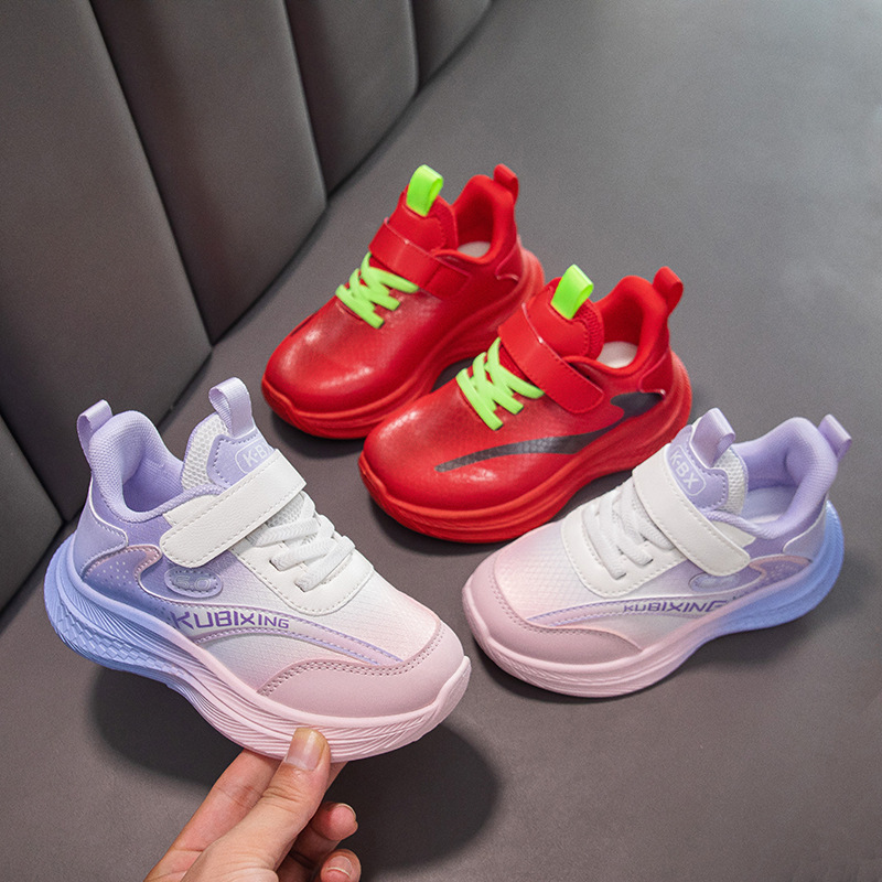 Autumn and Winter New Girls' Sports Shoes Leather Waterproof Red Shoes for Older Children Casual Running Shoes Non-Slip