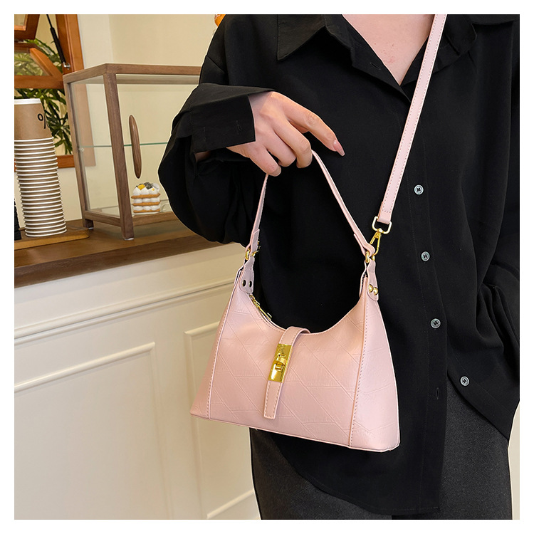 540g Weight Polyester Lining Material Sewing Thread Fashion Element Zipper Closure Type Single Shoulder Strap Strap Type Shoulder Bag Bags Type Daily Occasion Pu Leather Material Solid Color Pattern All Seasons Season Women's Gender Streetwear Style Oval Shape Medium Size Women's Medium Pu Leather Solid Color Streetwear Sewing Thread Oval Zipper Shoulder Bag 2
