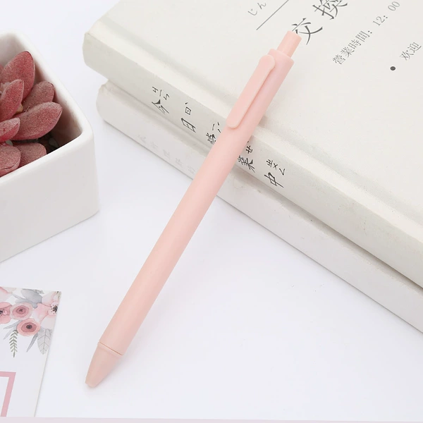 Fuchsia pen