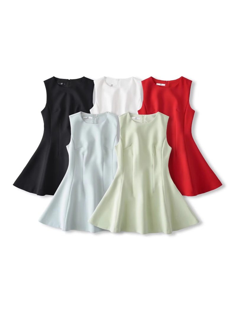 Brace with a round collar sleevless