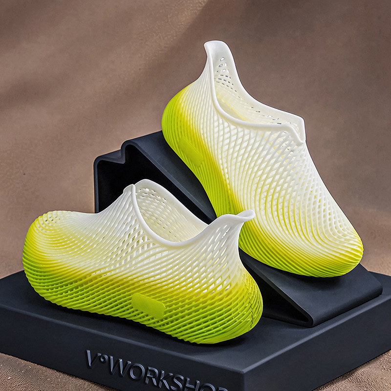 High-End Men's Shoes 2026 New Summer Clogs 3D Printed Slip-On Sandals Outdoor Fashion Casual Beach Shoes
