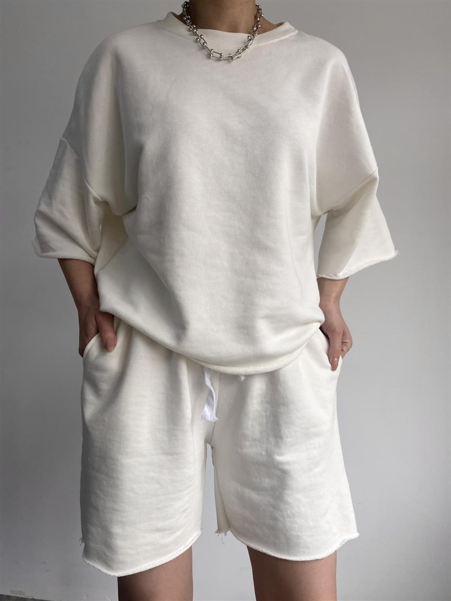 455g Weight 3/4 Length Sleeve Sleeve Length Cotton Blend, Polyester Fabric Type Shorts Co-ord Set Sets Type 2 Pieces Set Quantity Daily Occasion Round Neck Neckline Loose Fit Type Solid Color Pattern Summer, Spring Season Women's Gender Streetwear Style Daily Women's Streetwear Solid Color Cotton Blend Polyester Shorts Co-ord Set Shorts Sets 6