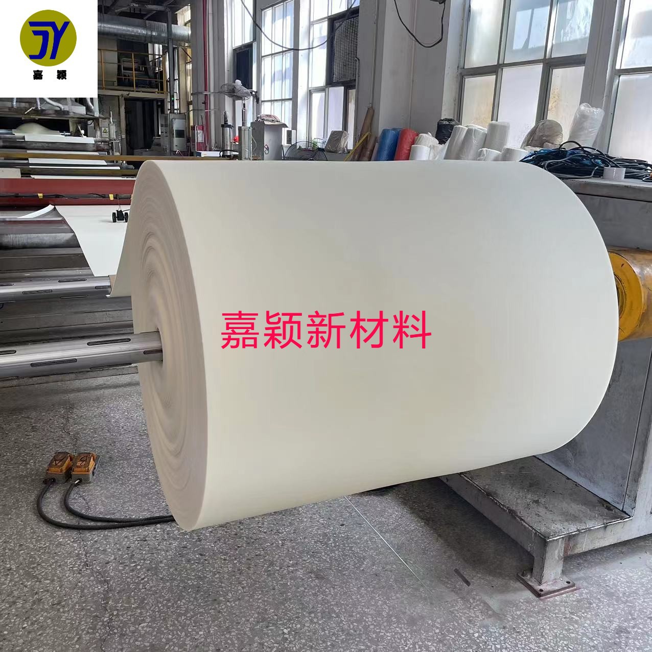 源头工厂定制XPE吸音泡棉片材黑色高弹减震卷材汽车防撞泡棉
