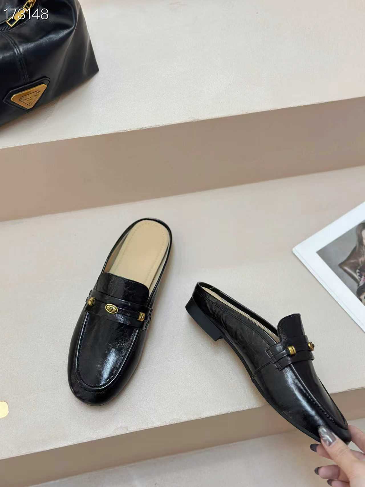 Dép sandal nữ quai chữ V đế bằng da thật thoáng khí mùa hè — Màu trắng be chi tiết 7
