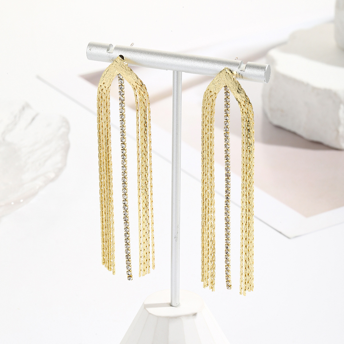 orecchini esagerati squisiti orecchini alla moda con nappe da donna vendita calda orecchini con nappe in zircone orecchini con nappe lunghi_voghion.com