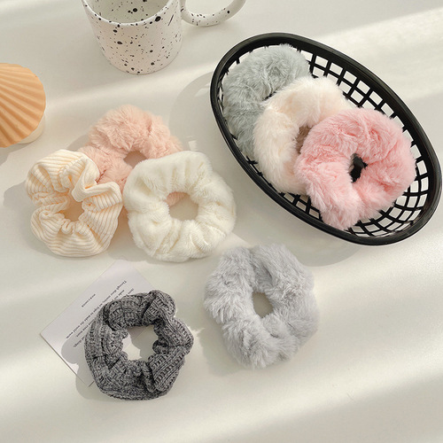 Korean Warm Plush Hair Tie Autumn and Winter Style Spliced ​​Hair Rope Fur Hair Rope Wholesale Retro Pig Intestine JK Hair Accessories for Women