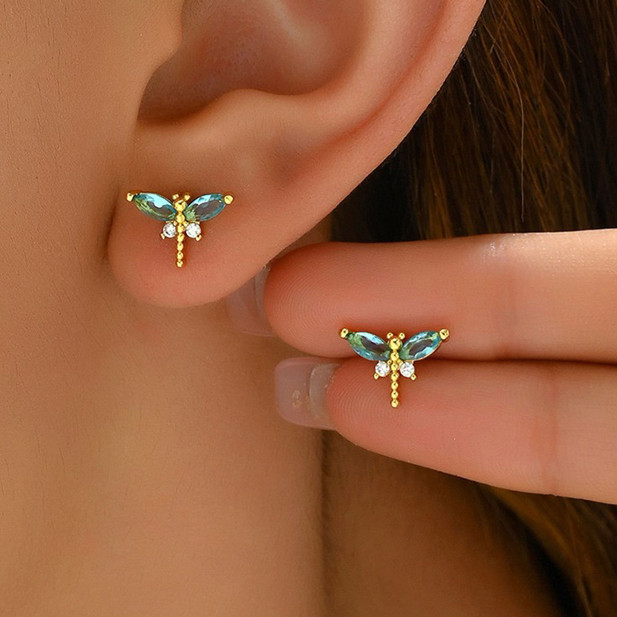 small design golden fashionable copper earrings with zircon