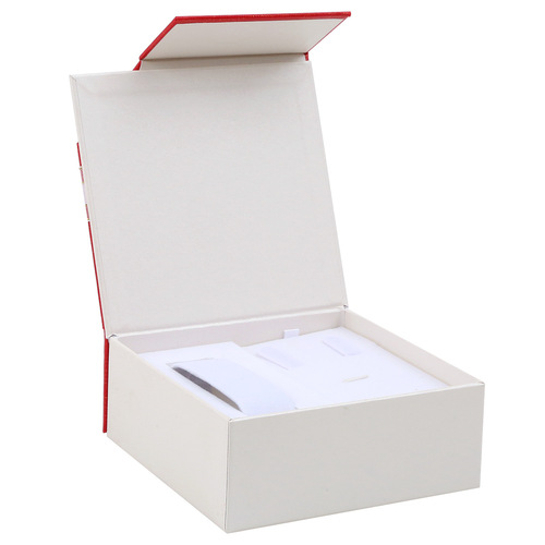 Muxi Lady Watch Packaging Box Pearl Chain Titanium Steel Necklace Heart Shape Wholesale