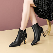 7.5cm高跟短靴女2025秋冬新款粗跟低筒靴子中跟单靴白色牛皮女靴