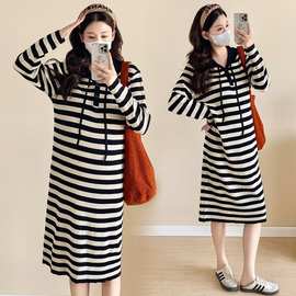 现货流行新款孕妇秋冬戴帽条纹宽松显瘦时尚潮妈针织一件代发包邮