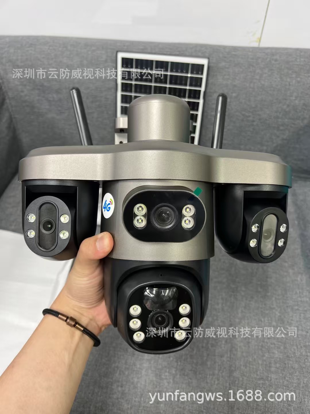 三摄像头三镜头三目太阳能监控摄像头三云台旋转4G低功耗防水无