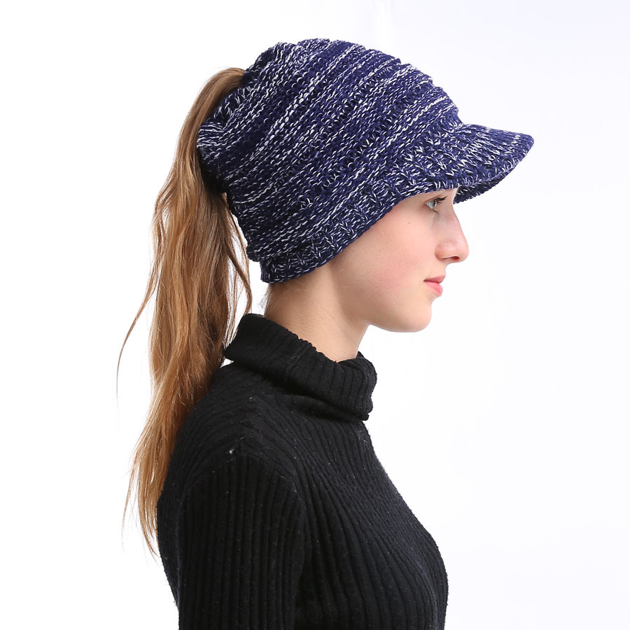 Klassische europäische und amerikanische Strickmütze, warme Strickmütze, Damen-Strickmütze mit offenem Himmel, Pferdeschwanz-Strickmütze, Entenschnabel-Wintermütze für Wärme – Detail 27