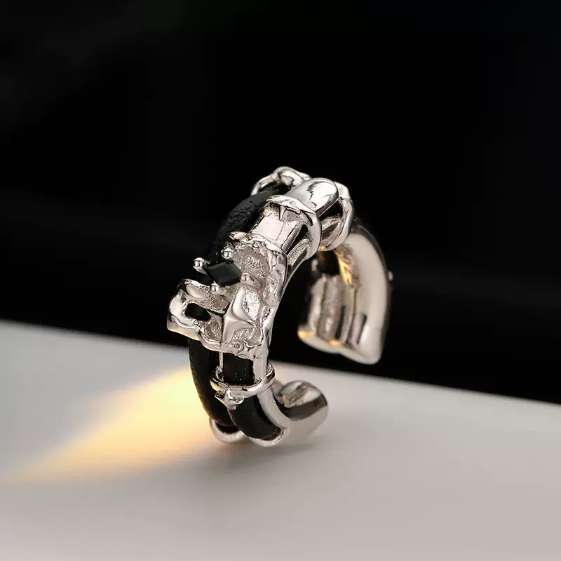 E5288 韩版小众设计S925纯银皮绳耳夹女无耳洞手工手作纹理耳环