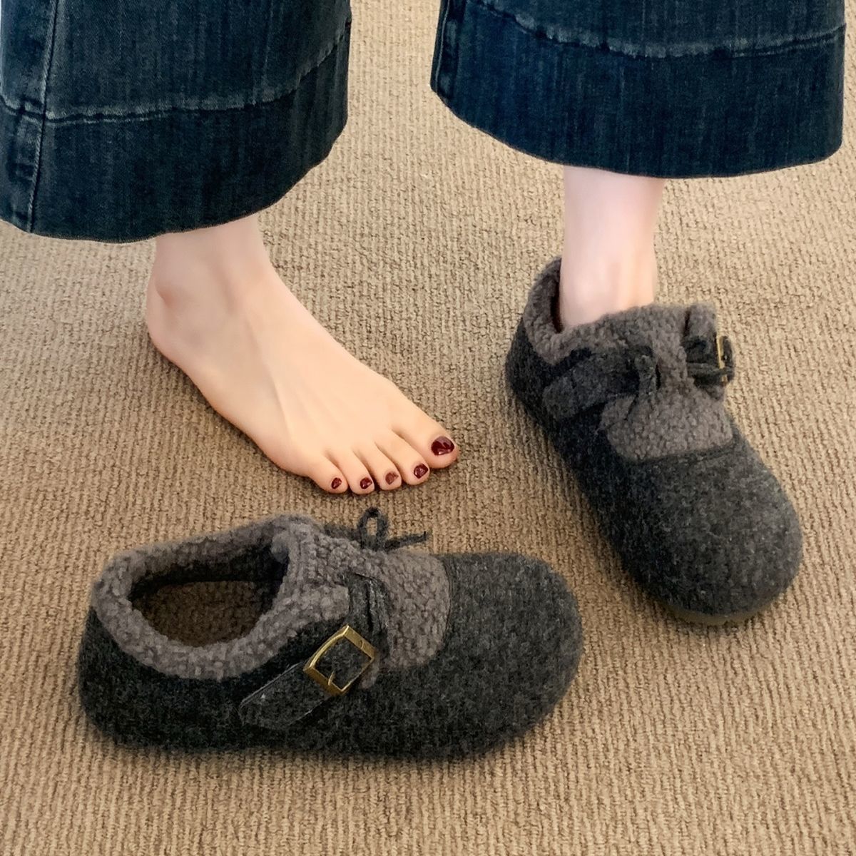 All-Inclusive Gray Birkenstock Shoes for Women 2025 New Popular Winter Slip-On Maternity Fleece-Lined Warm Birkenstock Cotton Shoes