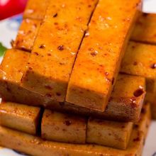 豆干重庆麻辣手磨豆零食五香小吃的豆腐干休闲批发特产小包装整箱
