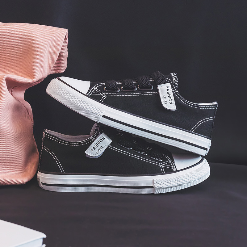 2023 nuevos zapatos de lona de estudiante de velcro zapatos de mujer slip-on mocasines sin encaje todo partido zapatillas de deporte casuales mujeres image 4