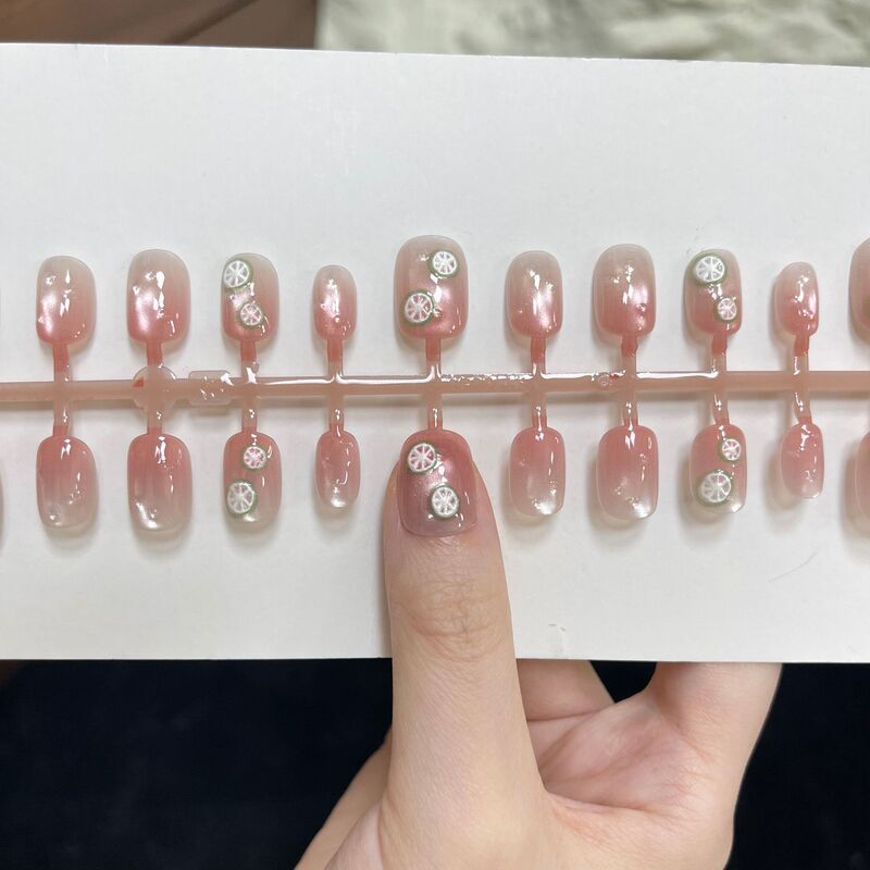 Exquisite Nail Art New Style Resin Small Lemon Cat Eye Wearable Nails for Girls with Gentle Temperament, Finished Fake Nails