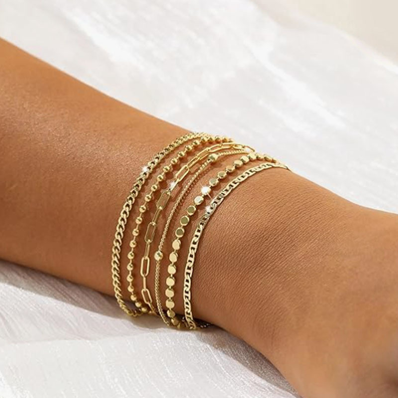 Minimalist Layered Bracelet Set For Women Stackable Jewelry Style_voghion.com