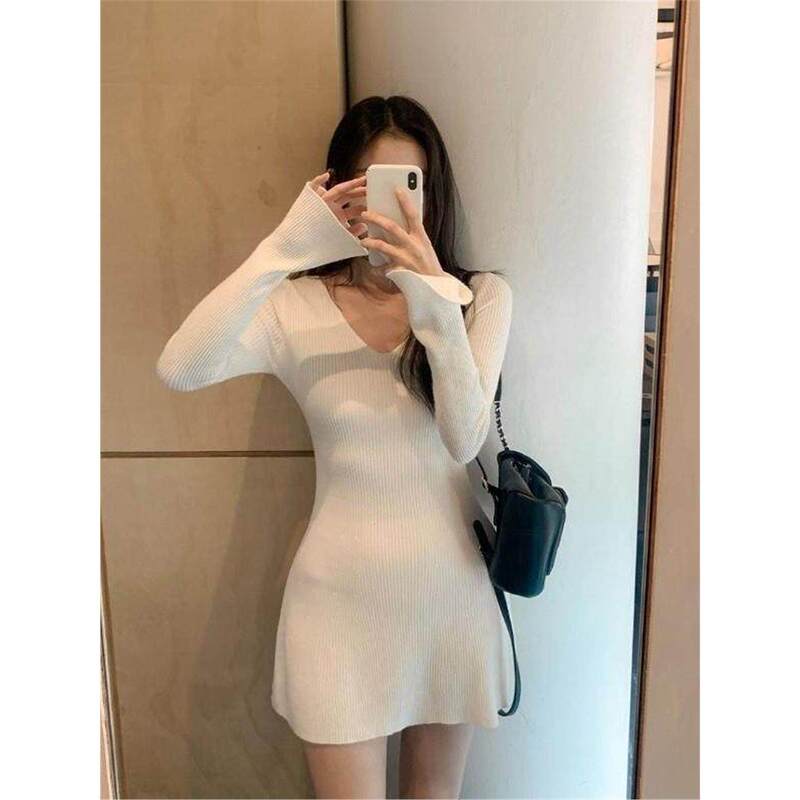 In Stock~51Studio Self-Made Feminine Slim-Fit Flared Sleeve Knit Dress 26 New Autumn Style for Women In Stock~51Studio Self-Made Feminine Slim-Fit Flared Sleeve Knit Dress 26 New Autumn Style for Women