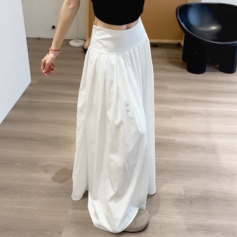 White Long Skirt with a Luxurious and High-End Feel, Featuring a Draping Effect, Women's Summer 2026 New Style, Pleated High-Waisted A-Line Flared Skirt