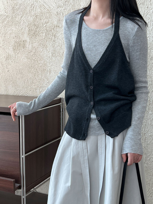 NS 韩系慵懒感圆领打底·叠穿挂脖背心女秋季新款简约套装ss793|undefined