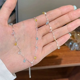 项链;耳环;耳钉