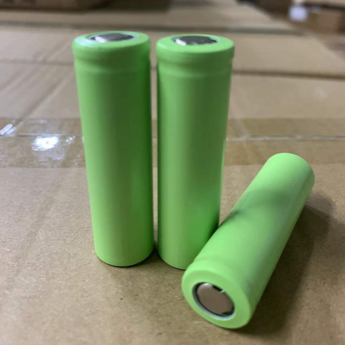 Lithium battery charging