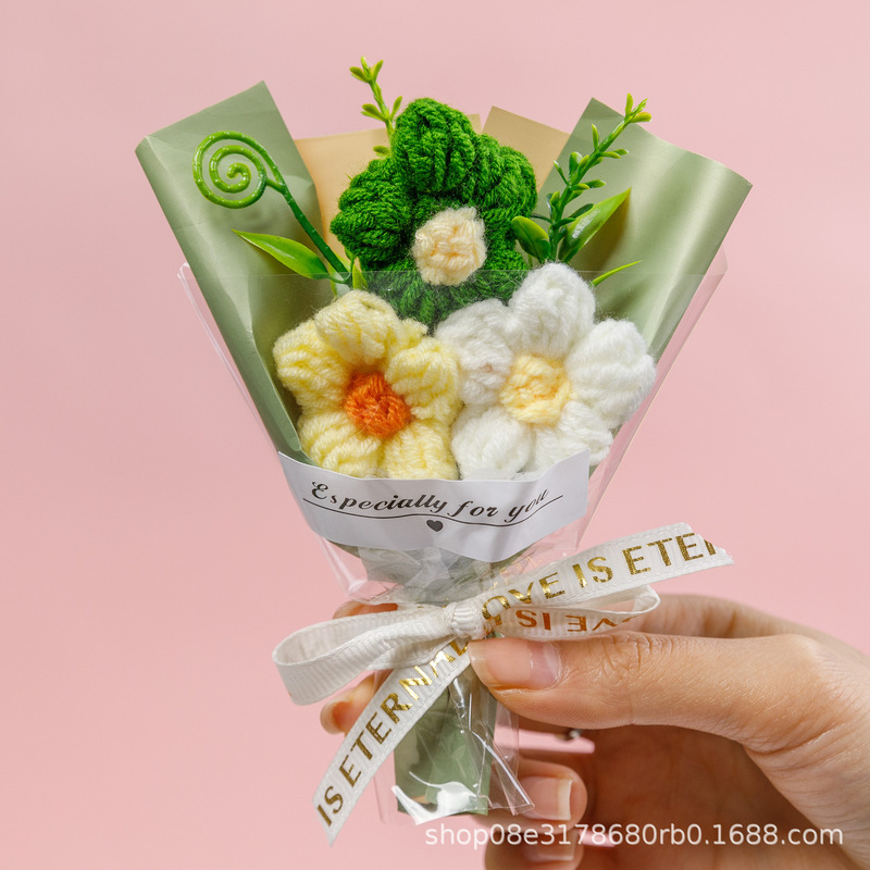 完成したミニウールフラワーは、新鮮でかわいい小さな花束をシミュレートし、誕生日のギフトとしてガールフレンドに贈り、卸売で記念品として贈ることができます。|undefined