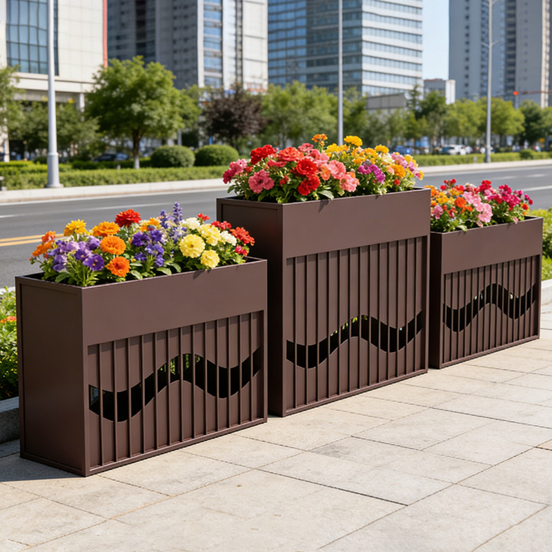 Caja de flores de acero inoxidable forjado al aire libre, sala de ventas, caja de flores de calle comercial, caja de flores de metal terminada, cerca de caja de flores